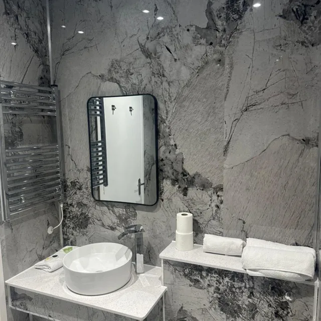 غرفة بسرير كينج، DeSalis Hotel London Stansted 10/10