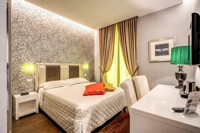 غرفة قياسية بسرير كينج، Boutique Hotel Roma 3/10