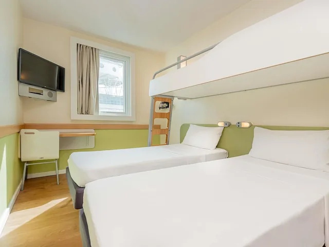 غرفة بثلاثة أسرّة، Ibis Budget Vitoria 5/10
