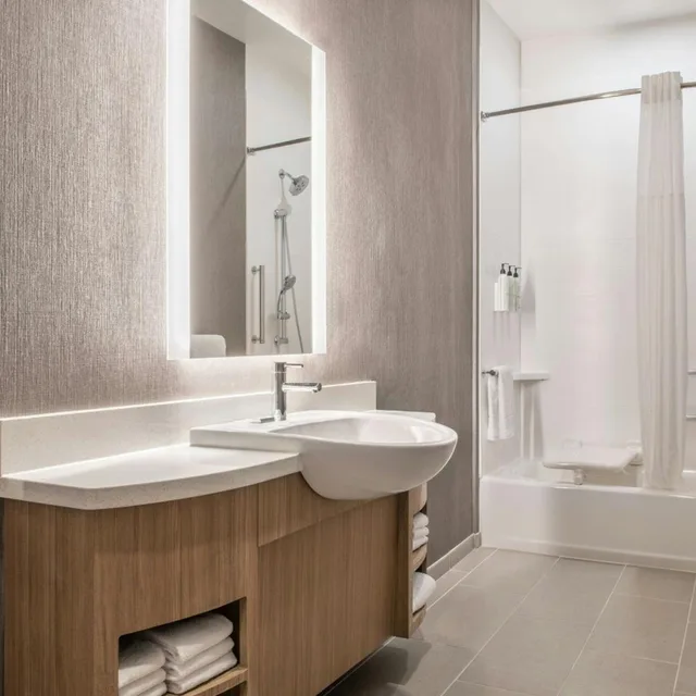 جناح بسرير كينج مع سرير سحّاب إضافي مع أريكة، SpringHill Suites by Marriott Phoenix West/Avondale 2/5