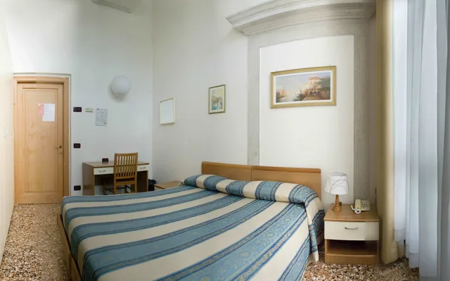 غرفة ثلاثية بسرير مزدوج وسرير فردي، Casa Sant Andrea 2/3