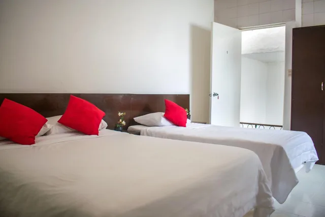Standard, Triple, Hotel Cupules 1/6