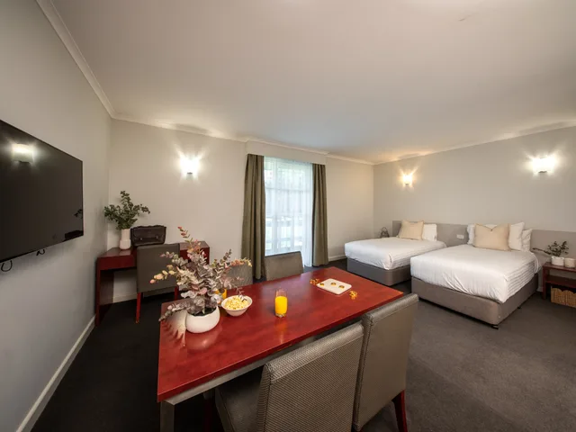 2 Bedrooms, Open Plan, Apartment، ABODE NARRABUNDAH 1/2