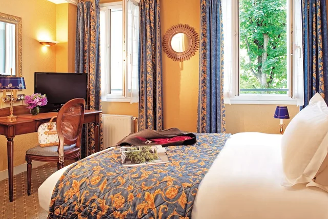 غرفة سوبيريور بسريرين منفصلين، HOTEL DE VARENNE 8/10