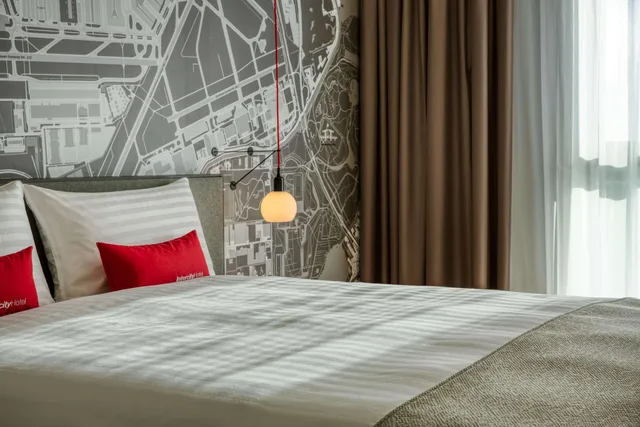 غرفة بزنس، IntercityHotel Amsterdam Airport 4/5