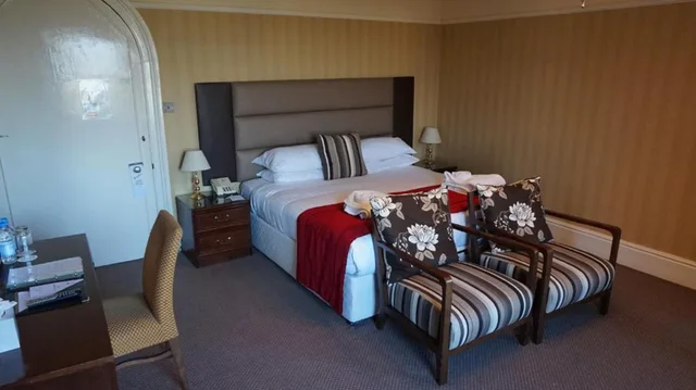 Inland, Executive, Double Bed، The Falmouth 2/2
