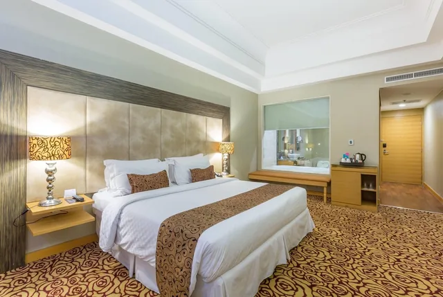 غرفة ديلوكس بسرير كينج، Wyndham Surabaya City Centre 9/10