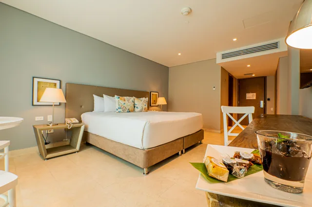 غرفة فاخرة بسرير كينج، GHL San Lazaro Art Hotel 4/5