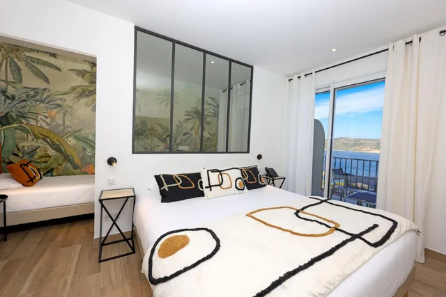 Panorama, Triple, Sea View, Balcony، Le Saint Erasme 1/10