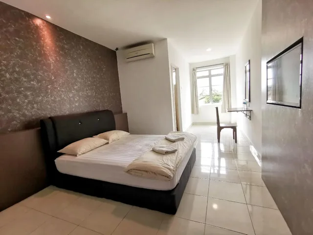 غرفة بسرير كوين، Potato Hotel 1/2