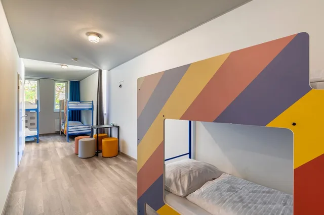 Mixed Dorm, 6 Beds, a&o Wien Hauptbahnhof 2/8