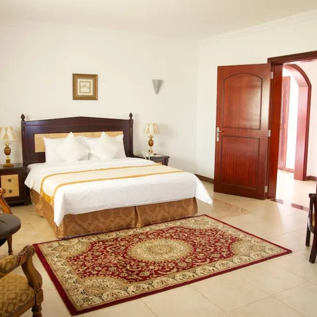 شاليه بسرير كينج بغرفتي نوم، Green Mubazzarah Chalets 2/7