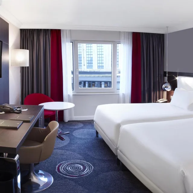 Room, Single Bed, Hilton Brussels Grand Place 3/10