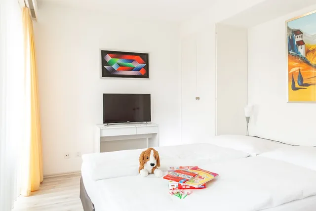 جناح عائلي بسرير كينج وثلاثة أسرّة بشرفة، Hotel Alexander 1/4