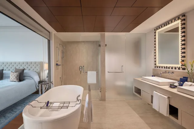 جناح بريميير بسرير كينج، The Oberoi Mumbai 7/7