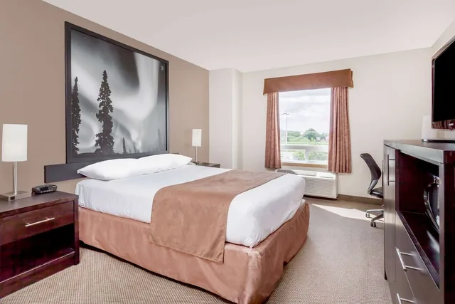 جناح بسرير كوين، Super 8 By Wyndham Prince Albert 3/10