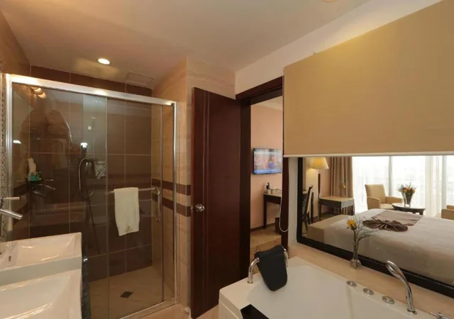 جناح تنفيذي، Getfam Hotel 9/10