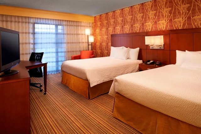 غرفة بسريرين كوين، Courtyard by Marriott Des Moines West Clive 4/7