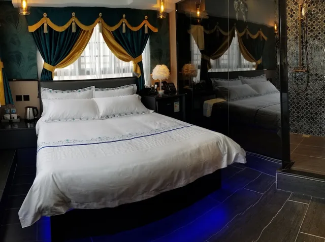 Design, Queen Bed, City View، Star City Hotel 5/8