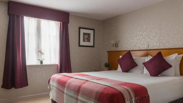 غرفة تنفيذية بسرير مزدوج أو سريرين منفصلين، Muthu Clumber Park Hotel and Spa 1/10