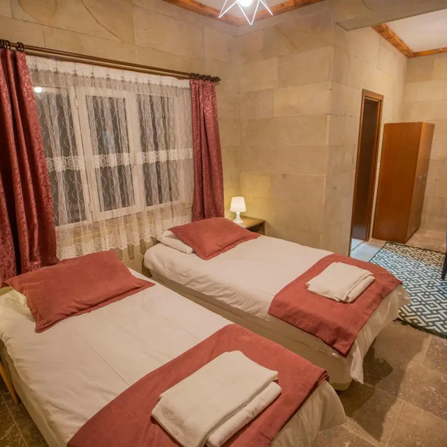غرفة اقتصادية بسرير مزدوج، Capiedra Hotel 2/10