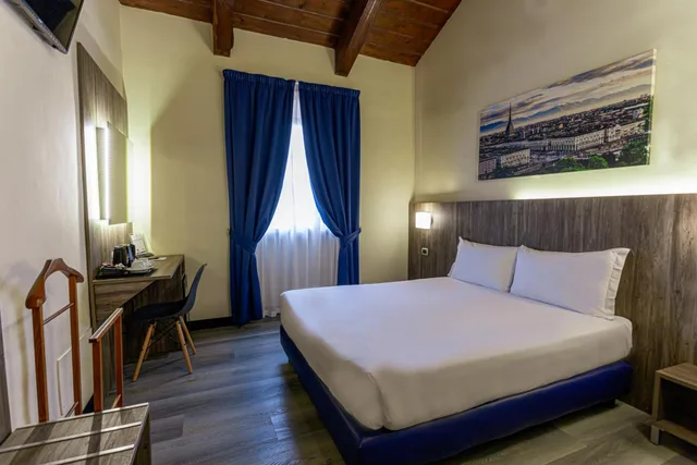 غرفة بسرير مزدوج، Urbani Hotel 6/10