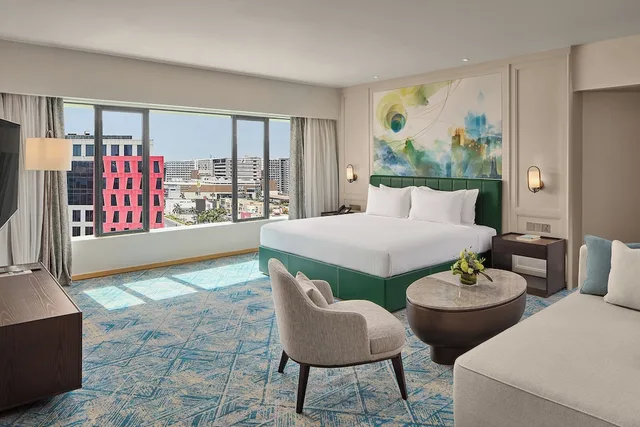 جناح جونيور بسرير كينج، The Heritage Hotel Manila 4/7