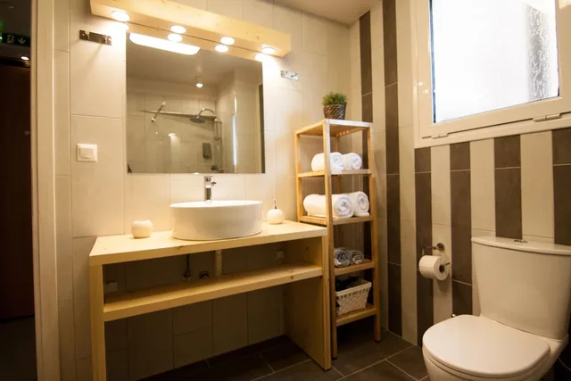 جناح استوديو سوبيريور بسريرين كوين مع أريكة، Dynasta Central Suites 5/6