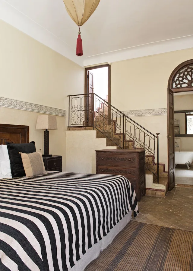 جناح جونيور بشرفة، La Villa Des Orangers 1/3