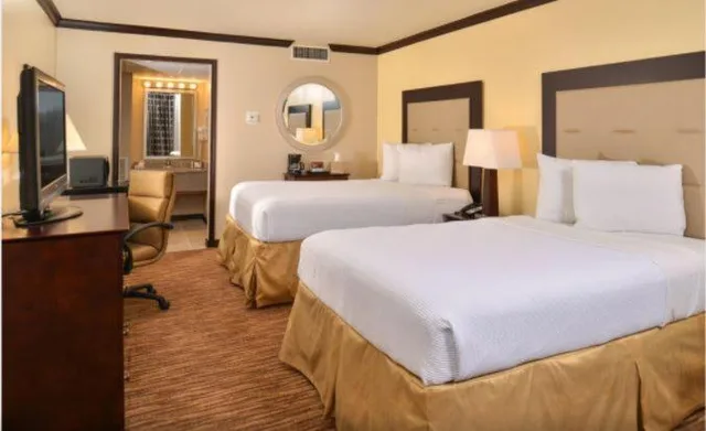 غرفة رباعية بسريرين كوين، Rodeway Inn Abilene 1/3