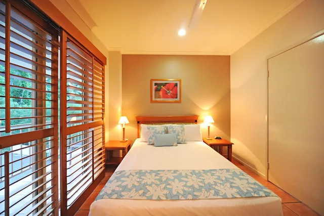 2 Bedrooms, Spa, Penthouse, Marina View, Top Floor، at Boathaven Bay Holiday Apartments 3/9