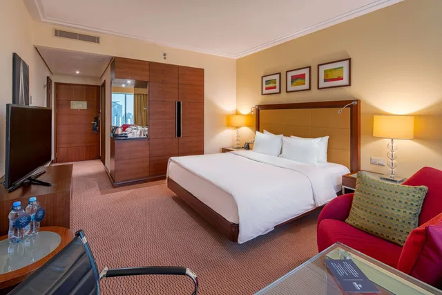 غرفة بسرير كينج، Hilton Warsaw City 7/15