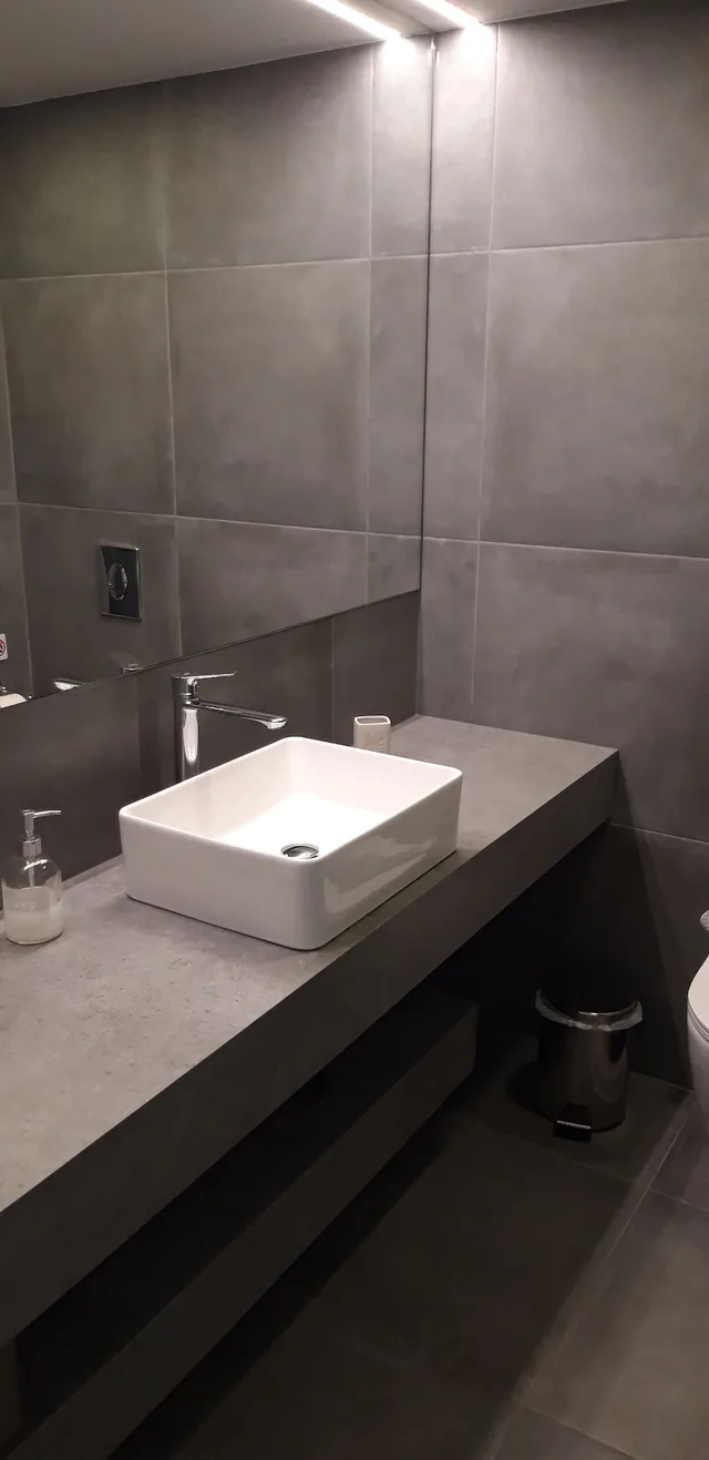 شقة بريميوم بسريرين منفصلين بإطلالة على المسبح مع أريكة، Niriides Hotel 9/10