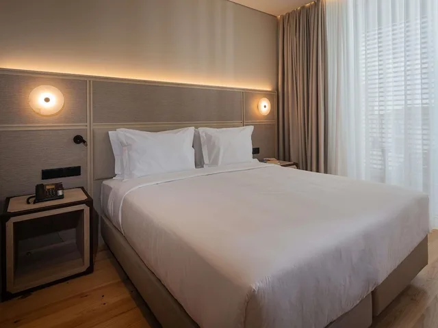 غرفة كلاسيكية بسرير كينج، Mercure Ponta Delgada Azores 4/10