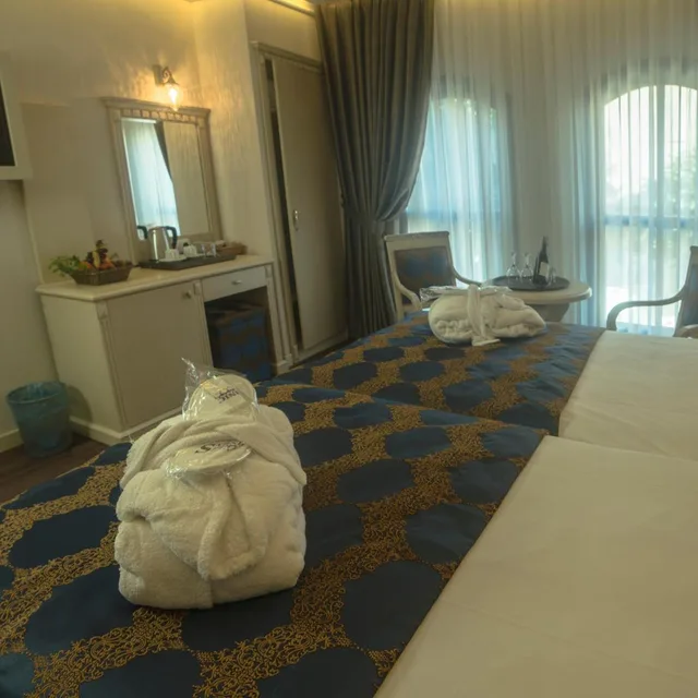 غرفة ديلوكس بسرير كينج، Sarnic Hotel and Sarnic Premier Hotel 8/10