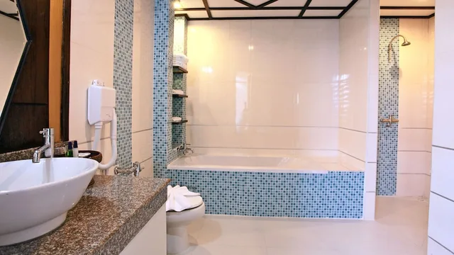 Deluxe, King Bed, Pattaya Loft Hotel 3/3