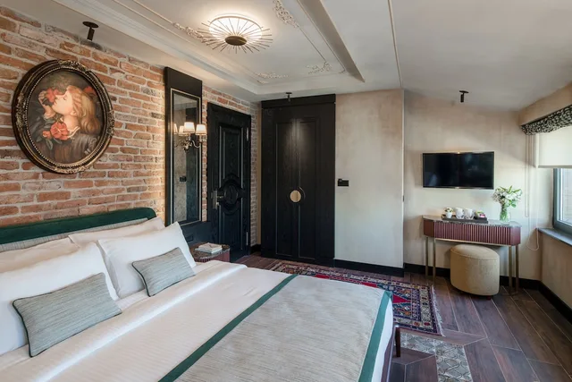 غرفة ديلوكس بسرير كوين بإطلالة على البحر، Tria Hotel Istanbul 4/5