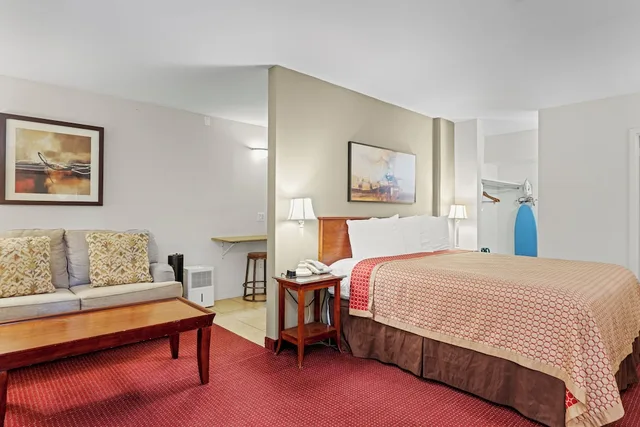 جناح بسرير كينج بمطبخ صغير، Marina Motel Chalmette 1/2