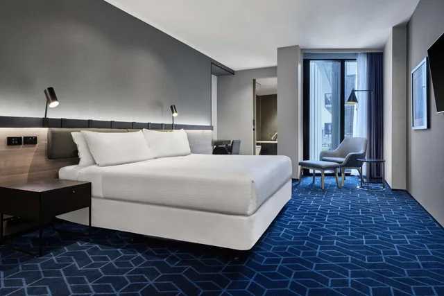 جناح جونيور، Vibe Hotel Melbourne Docklands 1/9