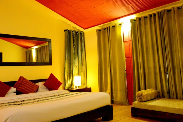 كوخ بريميوم بسرير مزدوج، Kadkani River Resort 1/2