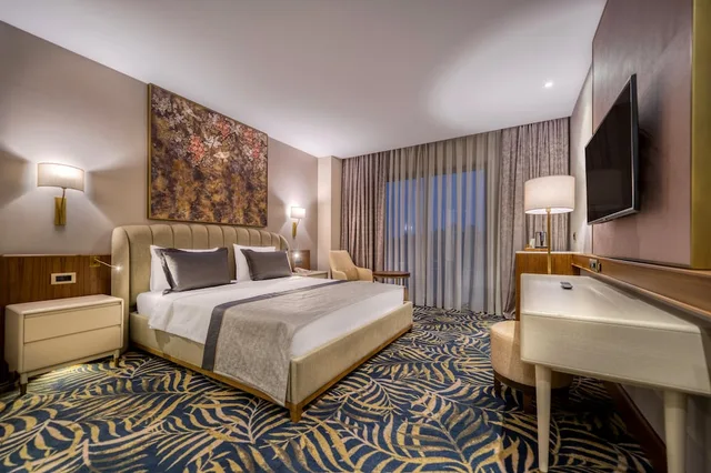 Family, Twin Beds, King Bed, Mountain View, BN Hotel Thermal & SPA Mersin 2/9