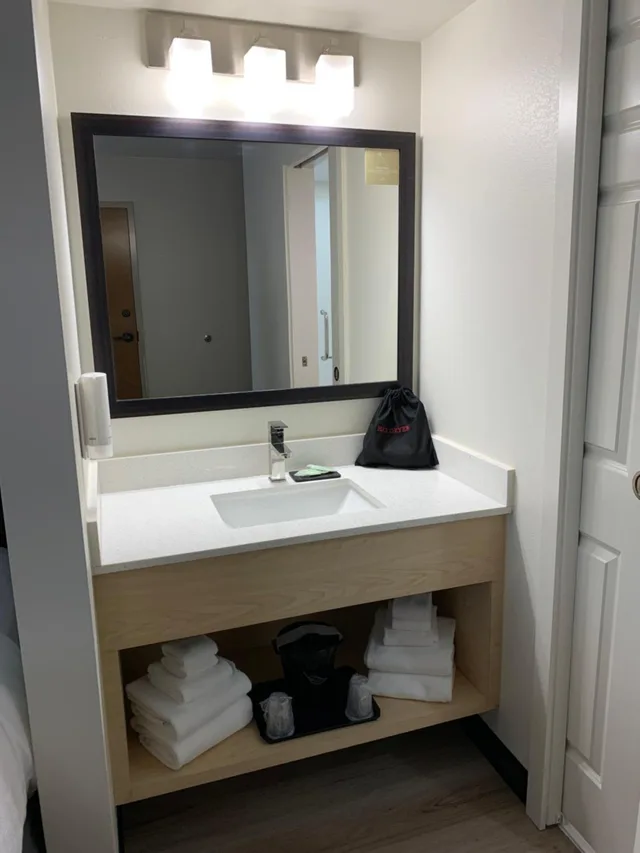 غرفة رباعية بسريرين كوين، Sleep Inn Staunton 5/6