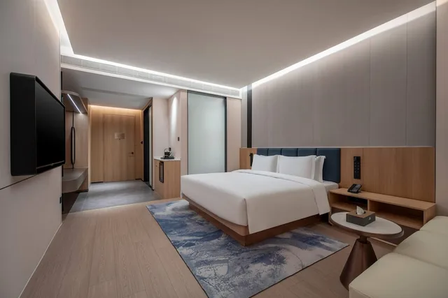 غرفة قياسية بسرير كينج، Days Hotel by Wyndham Zhuhai Jinwan 1/1