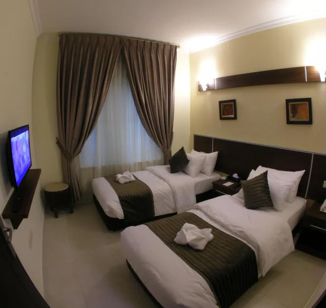 جناح بغرفتي نوم، Ream Hotel 2/9