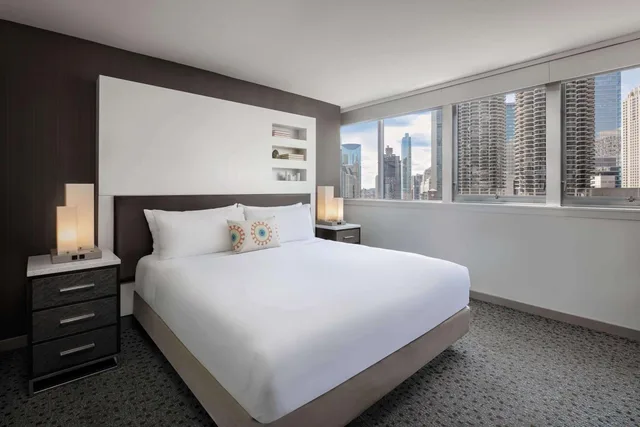 1 Bedroom, State, Suite, Accessible، The Royal Sonesta Chicago Downtown 3/10