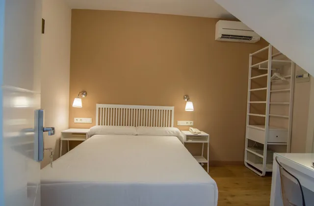 Room, Single, Double Bed, Los Cigarrales 3/4