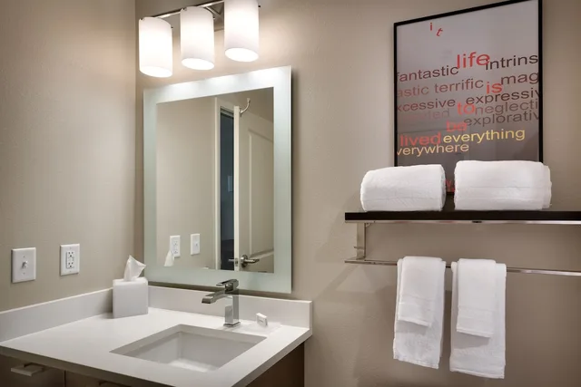 Studio, 2 Queen Beds, Accessible, TownePlace Suites by Marriott Clovis 2/3