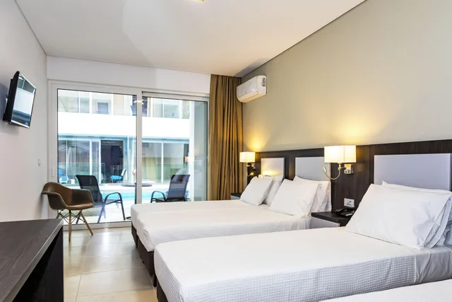 Family, Balcony or Terrace، White Olive Premium Laganas 1/1