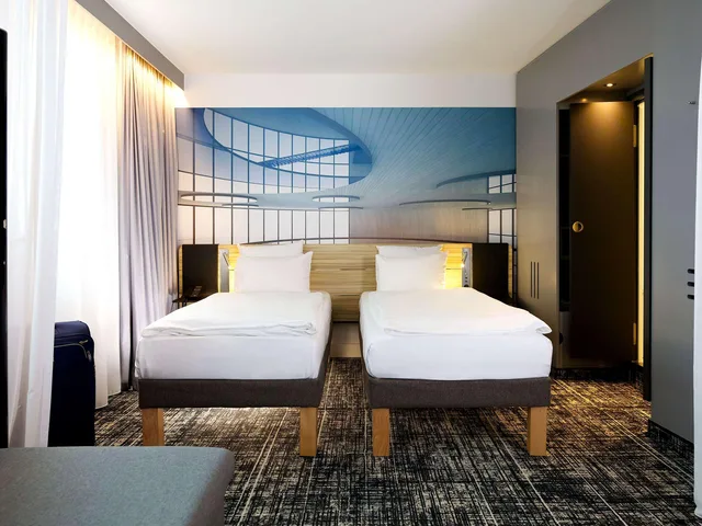 جناح بسريرين، Novotel Suites Berlin City Potsdamer Platz 1/5
