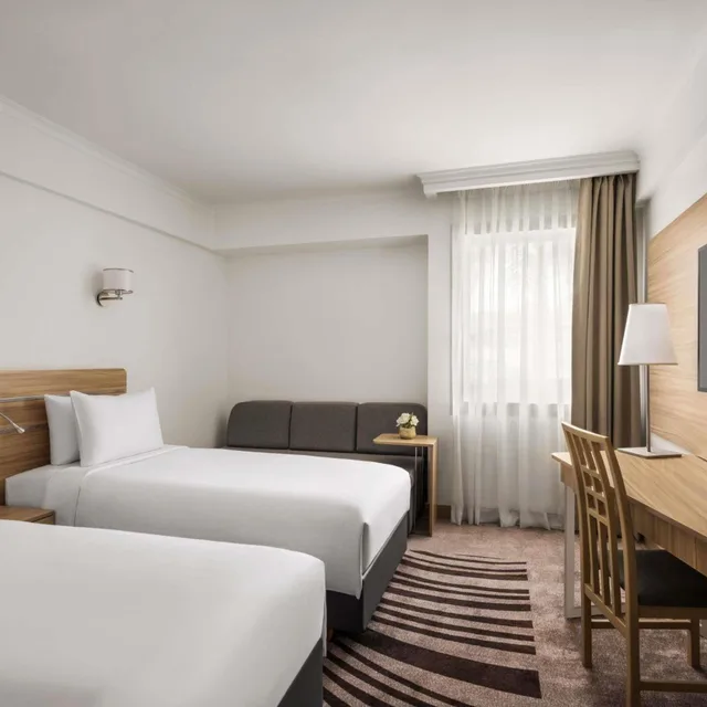 Superior, Twin Beds, Pool View, Novotel Cairo Airport 2/10